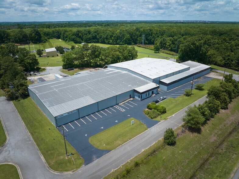 4345 Confederate Way, Macon-Bibb, GA à louer - Photo de l’immeuble – Image 3 sur 12