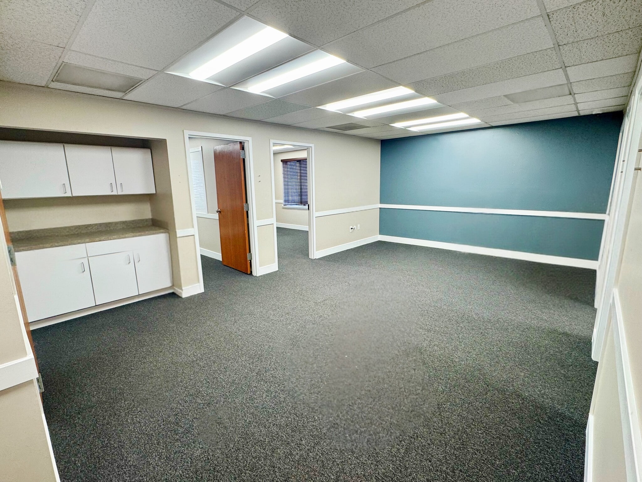 1342-1360 Old Bridge Rd, Woodbridge, VA à louer Photo intérieure– Image 1 sur 6