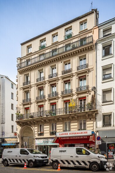 Bureau dans Paris à louer - Photo de l’immeuble – Image 2 sur 2