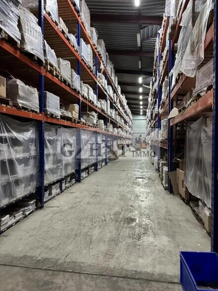 Industriel/Logistique dans Villeparisis à vendre - Photo de l’immeuble – Image 2 sur 4