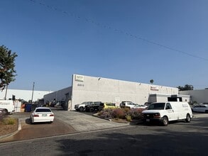 6781 8th St, Buena Park, CA à louer Photo de l’immeuble– Image 1 sur 2