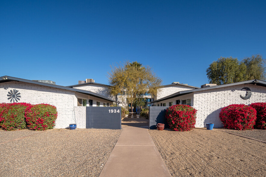 1934 E Fairmount Ave, Phoenix, AZ à vendre - Photo de l’immeuble – Image 2 sur 19
