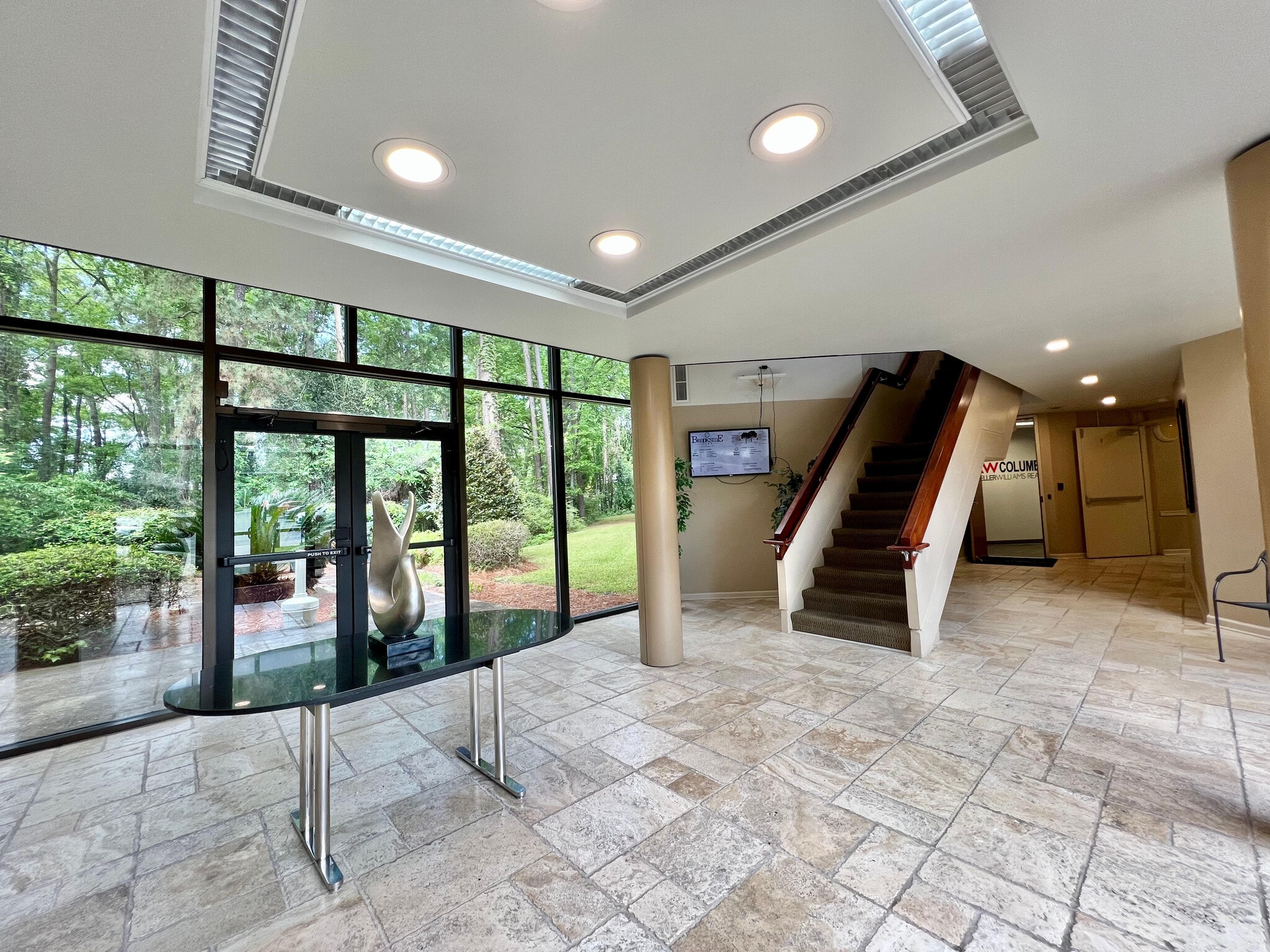 1 Harbison Way, Columbia, SC à louer Hall d’entrée– Image 1 sur 5
