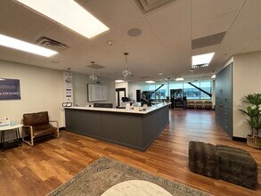 6321 S Redwood Rd, Salt Lake City, UT à louer Photo intérieure– Image 1 sur 9