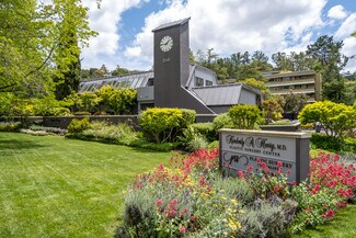 Plus de détails pour 350 Bon Air, Greenbrae, CA - Bureau à louer