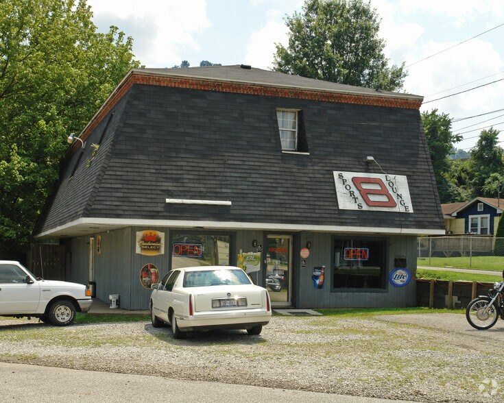 9921 Maccorkle Ave, Charleston, WV à louer - Photo principale – Image 1 sur 8