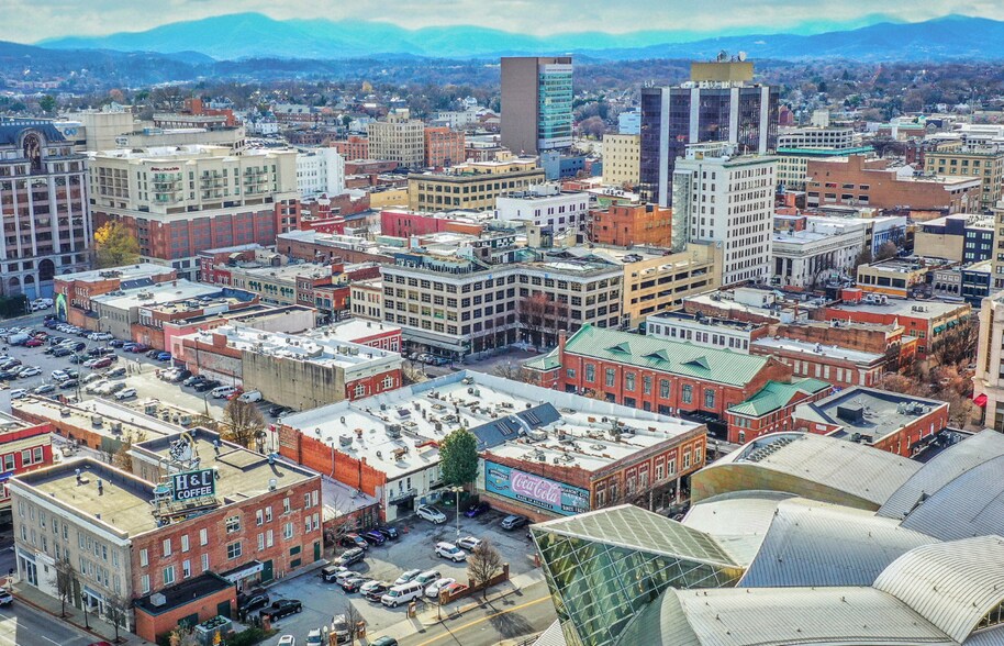 114 Market St SE, Roanoke, VA à louer - Photo de l’immeuble – Image 3 sur 14