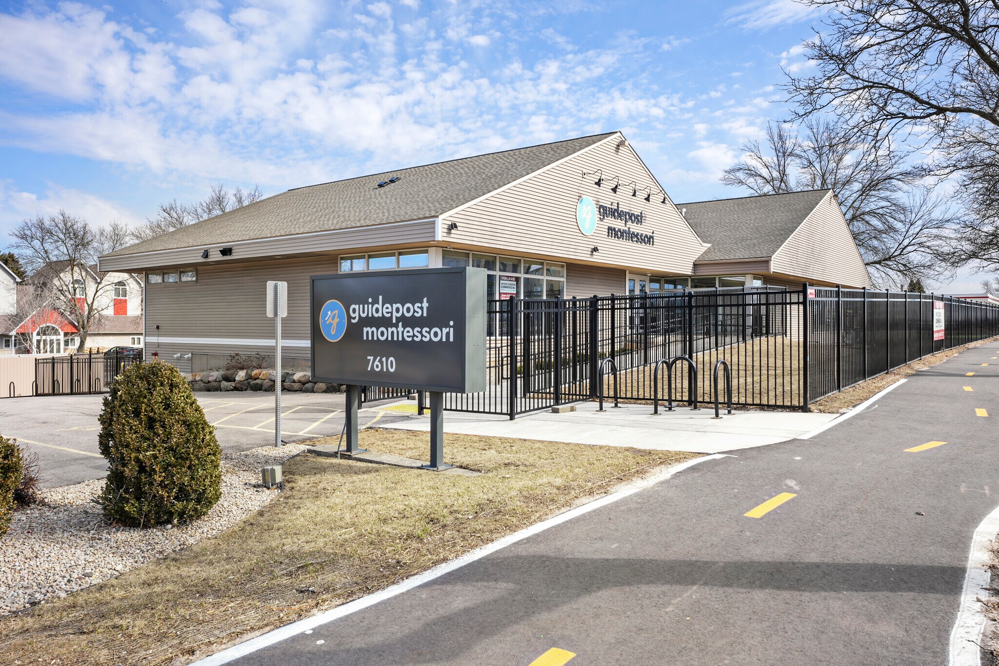 7610 Mineral Point Rd, Madison, WI à vendre Photo principale– Image 1 sur 52