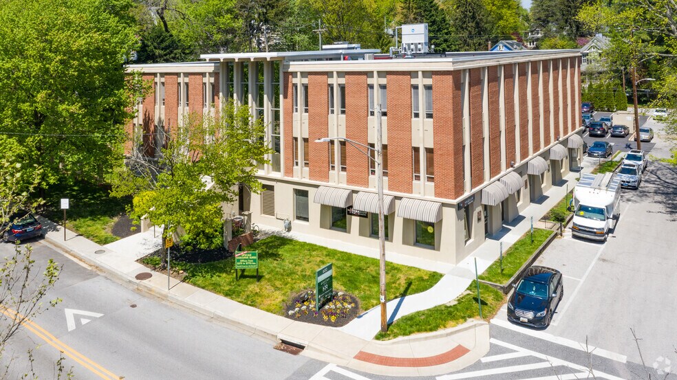 600 Wyndhurst Ave, Baltimore, MD à louer - Aérien – Image 3 sur 3