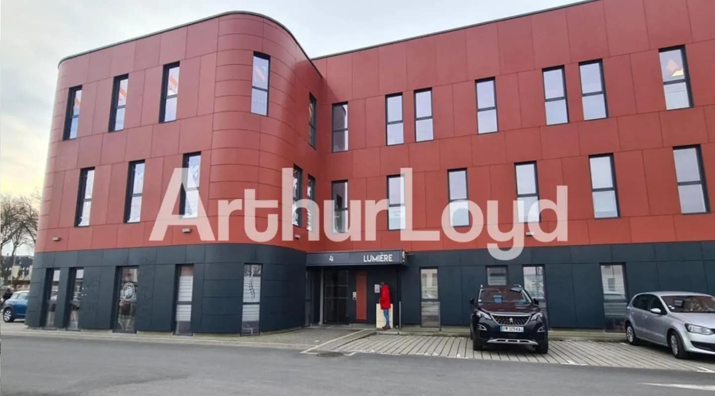 Bureau dans Épron à louer Photo de l’immeuble– Image 1 sur 4