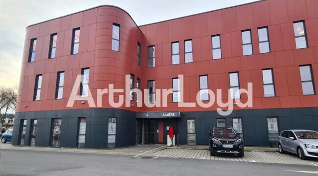 Plus de détails pour Bureau à louer