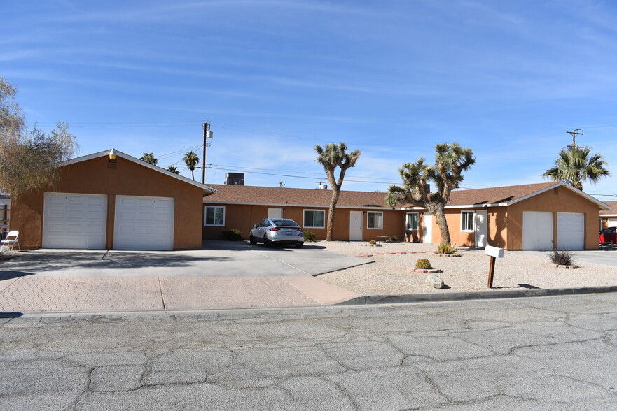 Athol & Yucca 13-Unit Apartments portefeuille de 2 biens à vendre sur LoopNet.fr - Photo de l’immeuble – Image 3 sur 29