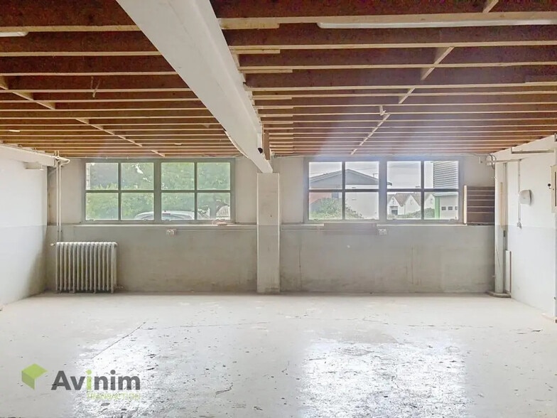 Local d'activités dans Épinal à vendre - Photo de l’immeuble – Image 2 sur 10