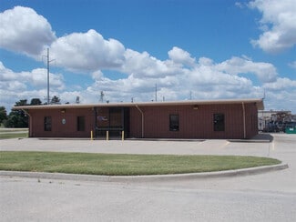 Plus de détails pour 3900 Valley Park Dr, El Reno, OK - Industriel/Logistique à vendre