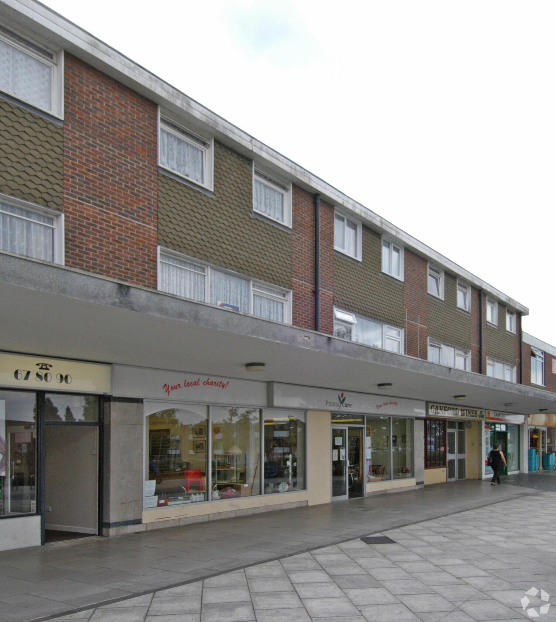 2-15 Adastral Sq, Poole à louer Photo principale– Image 1 sur 6