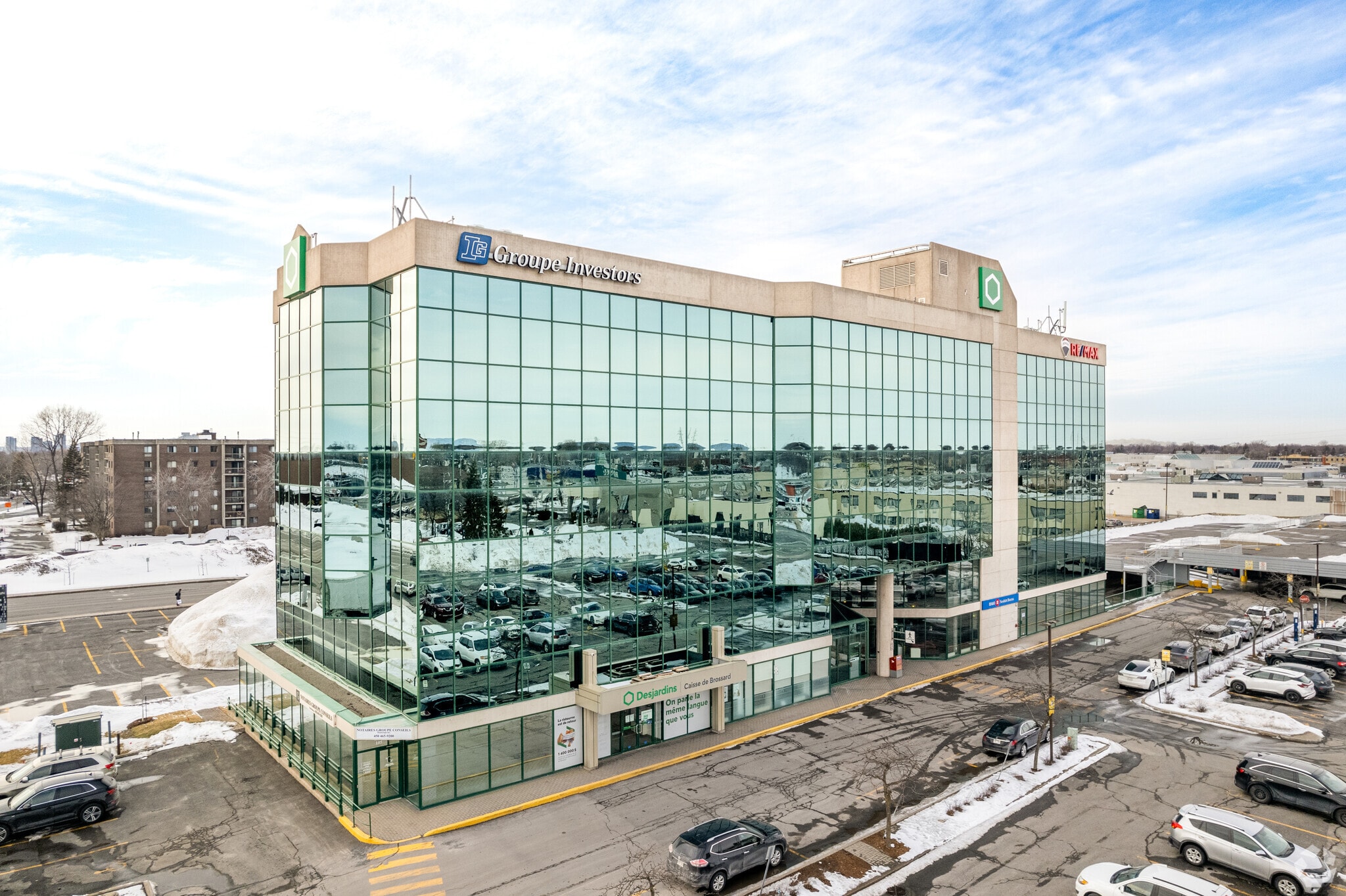 1850 Rue Panama, Brossard, QC à louer Photo principale– Image 1 sur 6
