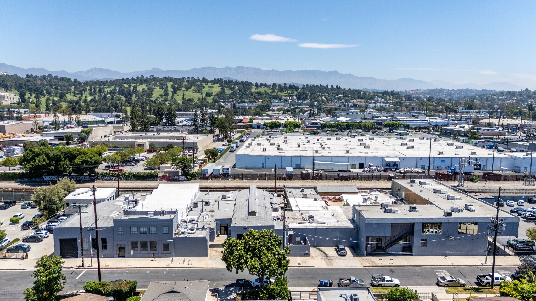 3145-3191 Casitas Ave, Los Angeles, CA à louer Photo principale– Image 1 sur 7