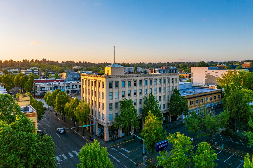 Historic Downtown Olympia Portfolio portefeuille de 2 biens à vendre sur LoopNet.fr - Photo de l’immeuble – Image 1 sur 10