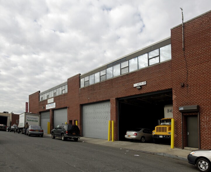 167-55 148th Ave, Jamaica, NY à louer - Photo de l’immeuble – Image 3 sur 11