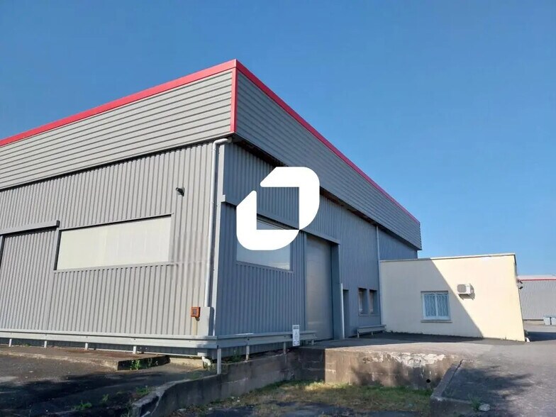 Local d’activités dans Carquefou à louer - Photo de l’immeuble – Image 1 sur 6