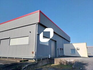 Plus de détails pour Local d'activités à louer