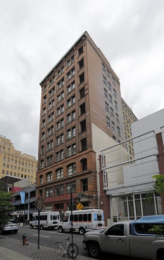 Plus de détails pour 919 Walnut St, Philadelphia, PA - Bureau à vendre