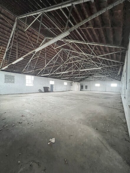 3329 W 5th St, Tulsa, OK à louer - Photo de l’immeuble – Image 3 sur 5