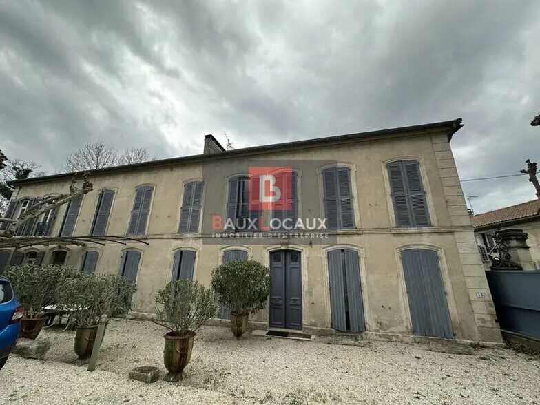Bureau dans Avignon à louer - Photo de l’immeuble – Image 3 sur 7