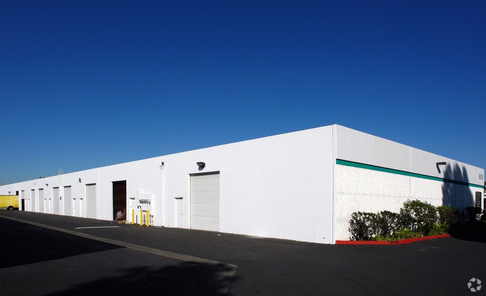 901 S Greenwood Ave, Montebello, CA à louer - Photo de l’immeuble – Image 3 sur 6