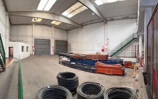 Plus de détails pour Industriel/Logistique à louer