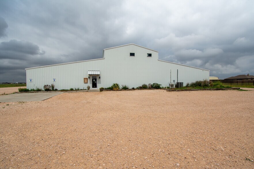 18100 W Interstate 40, Amarillo, TX à vendre - Photo de l’immeuble – Image 3 sur 37
