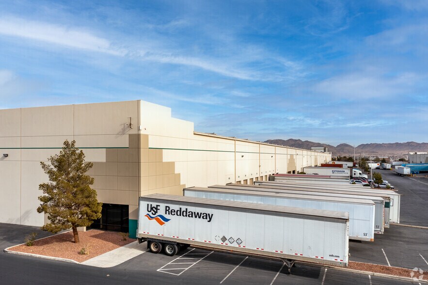 2861 N Marion Dr, Las Vegas, NV à louer - Photo principale – Image 1 sur 5