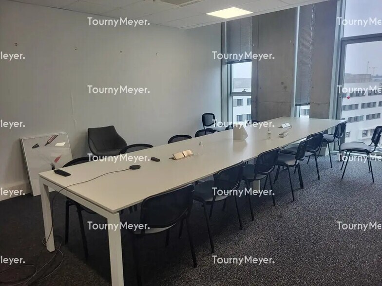 Bureau dans Cesson-Sévigné à louer - Photo intérieure – Image 2 sur 4