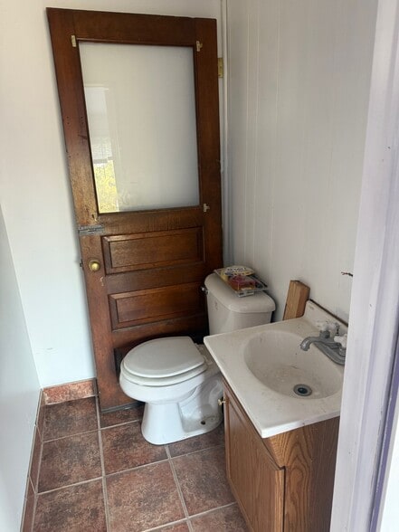 86 W Genesee St, Lysander, NY à louer - Photo de l’immeuble – Image 3 sur 12