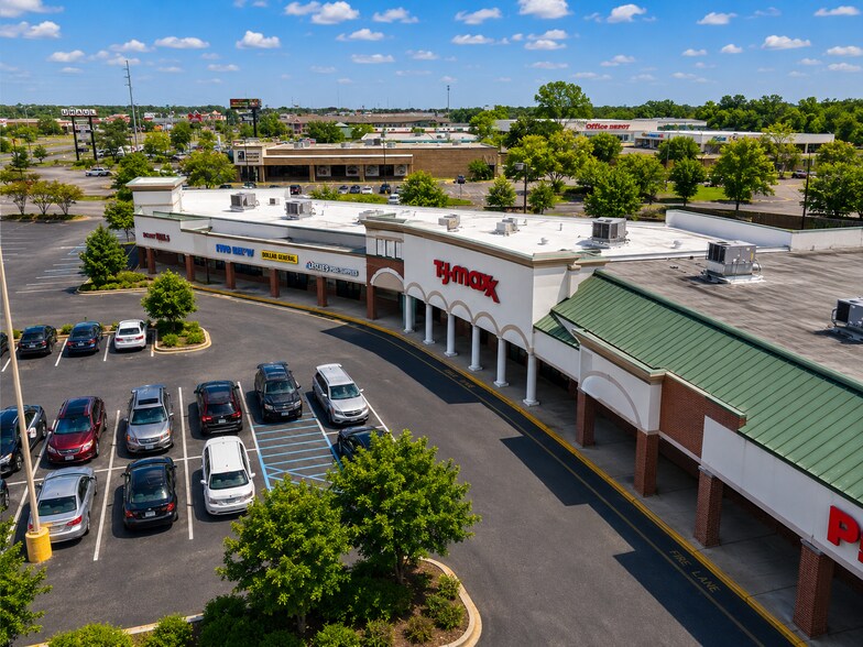 2715-2787 Eastern Blvd, Montgomery, AL à louer - Photo de l’immeuble – Image 2 sur 8