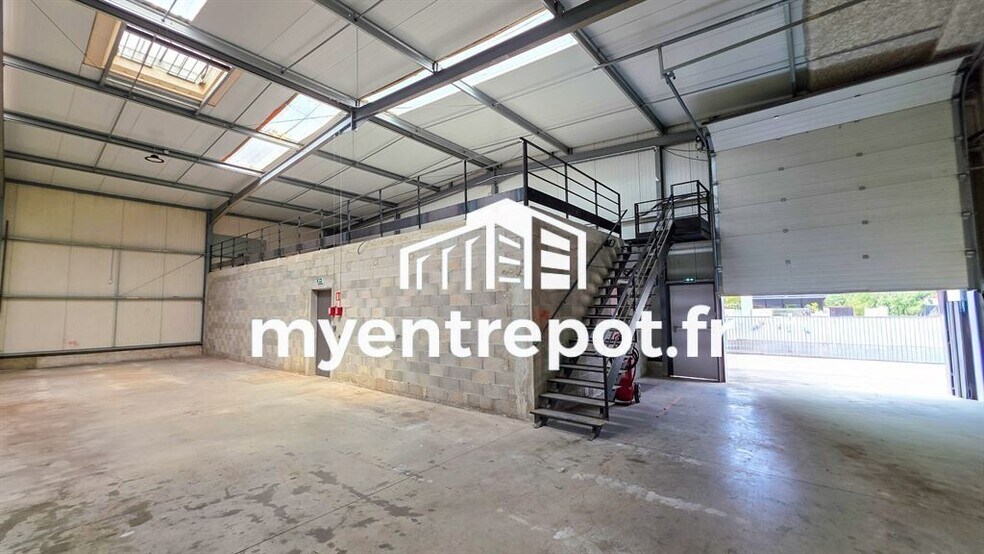 213 Avenue Des Carrières, Roquefort-la-Bédoule à louer - Photo intérieure – Image 3 sur 8