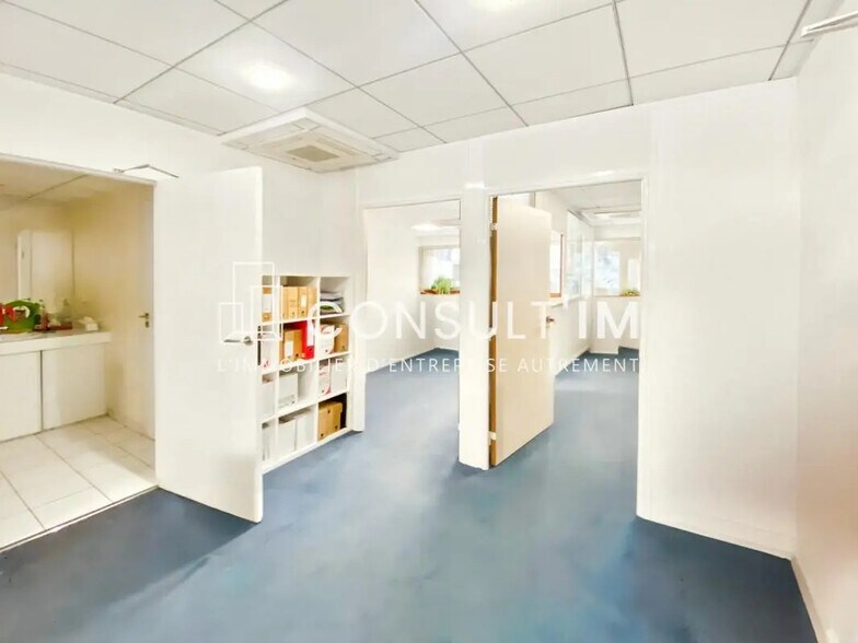 Bureau dans Courbevoie à louer - Photo de l’immeuble – Image 2 sur 8