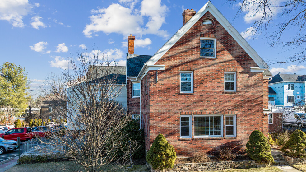 2638-2650 Main St, Glastonbury, CT à louer - Photo de l’immeuble – Image 3 sur 21