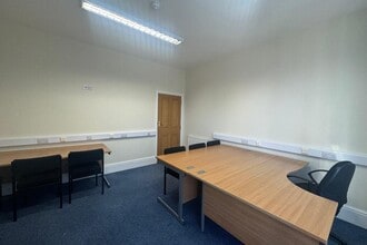 12 Albion Rd, Chesterfield à louer Photo intérieure– Image 2 sur 9