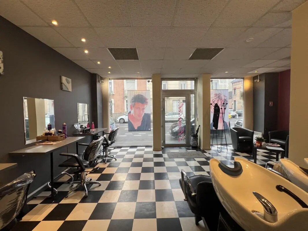 Local commercial dans Reims à louer Photo intérieure– Image 1 sur 5