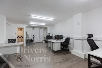 298 Grays Inn Rd, Londres à louer Photo intérieure– Image 2 sur 9