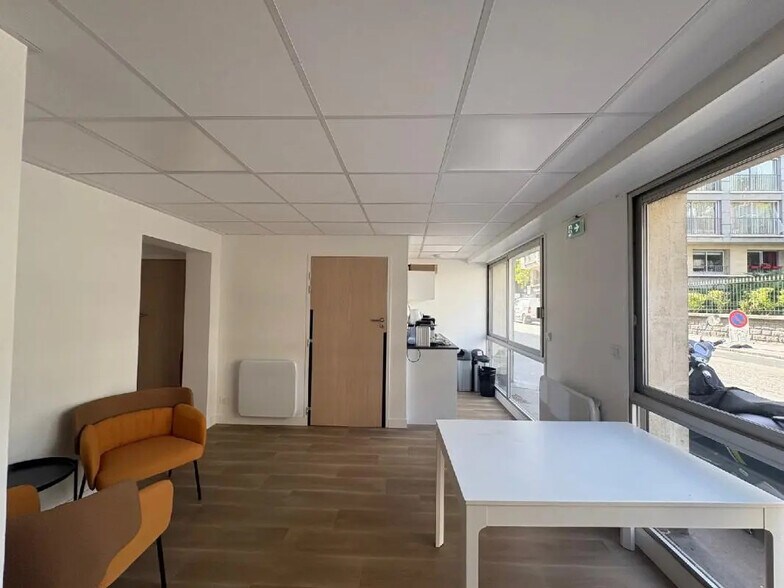 Bureau dans Nantes à louer - Photo de l’immeuble – Image 3 sur 5