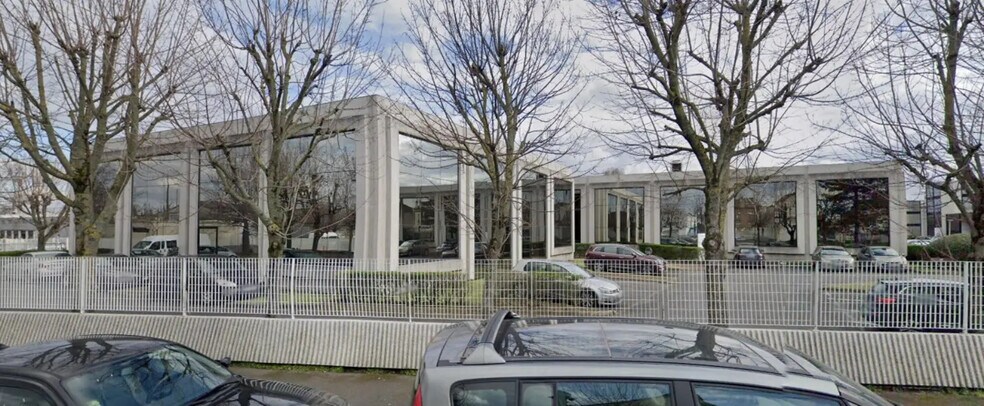 141 Rue Michel Carre, Argenteuil à vendre - Photo de l’immeuble – Image 1 sur 4
