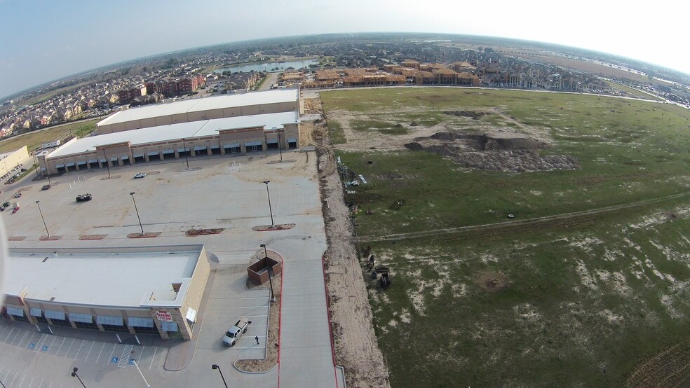 24936-24952 Katy Fwy, Katy, TX à louer - Photo de l’immeuble – Image 2 sur 9