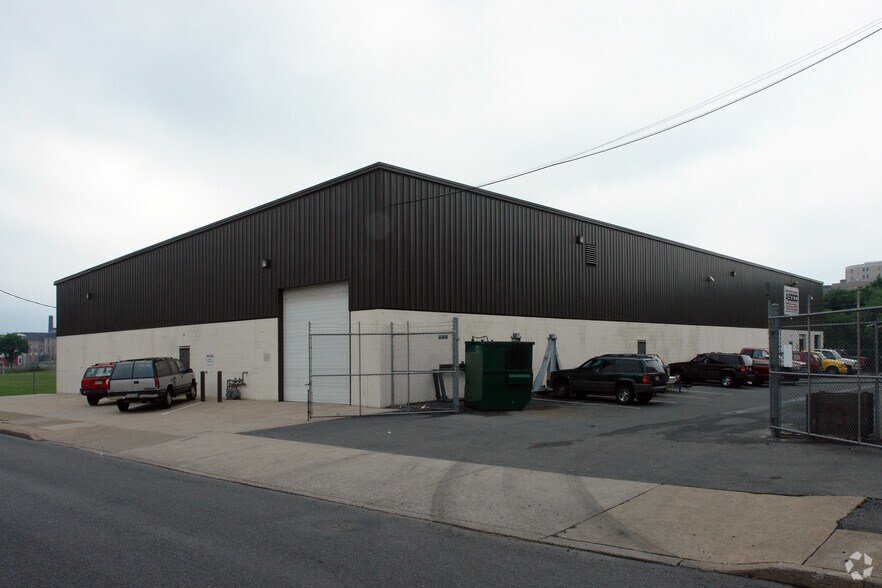 ASGCO Allentown Buildings #3 and #4 portefeuille de 2 biens à vendre sur LoopNet.fr - Photo principale – Image 2 sur 2
