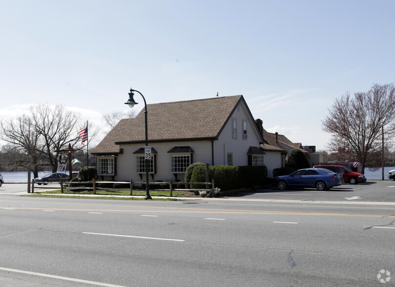 950 N State St, Dover, DE à vendre - Photo principale – Image 1 sur 2