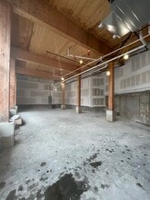 340 Dixwell Ave, New Haven, CT à louer Photo intérieure– Image 2 sur 5