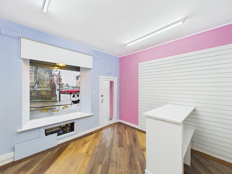 5-7 The Cross, Dalry à vendre - Photo de l’immeuble – Image 3 sur 6