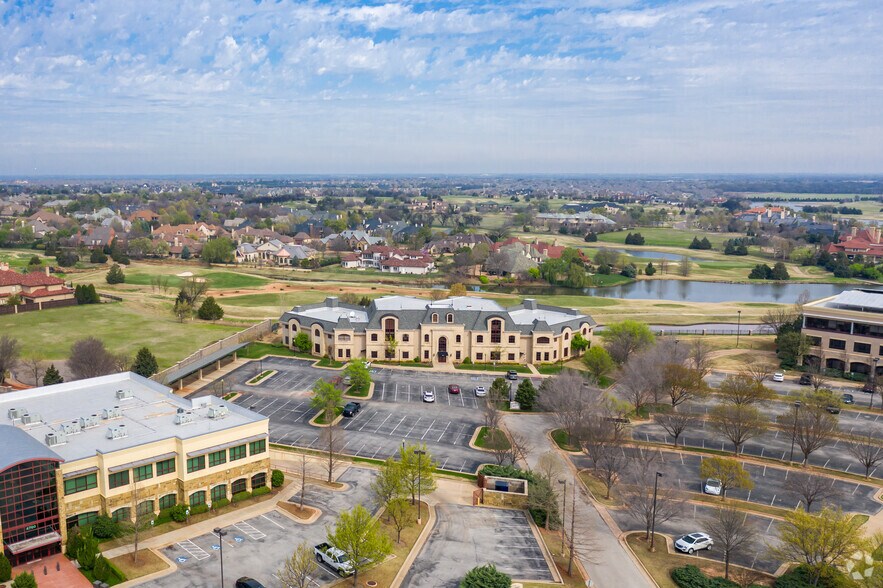 4811 Gaillardia Pky, Oklahoma City, OK à vendre - Photo de l’immeuble – Image 3 sur 8
