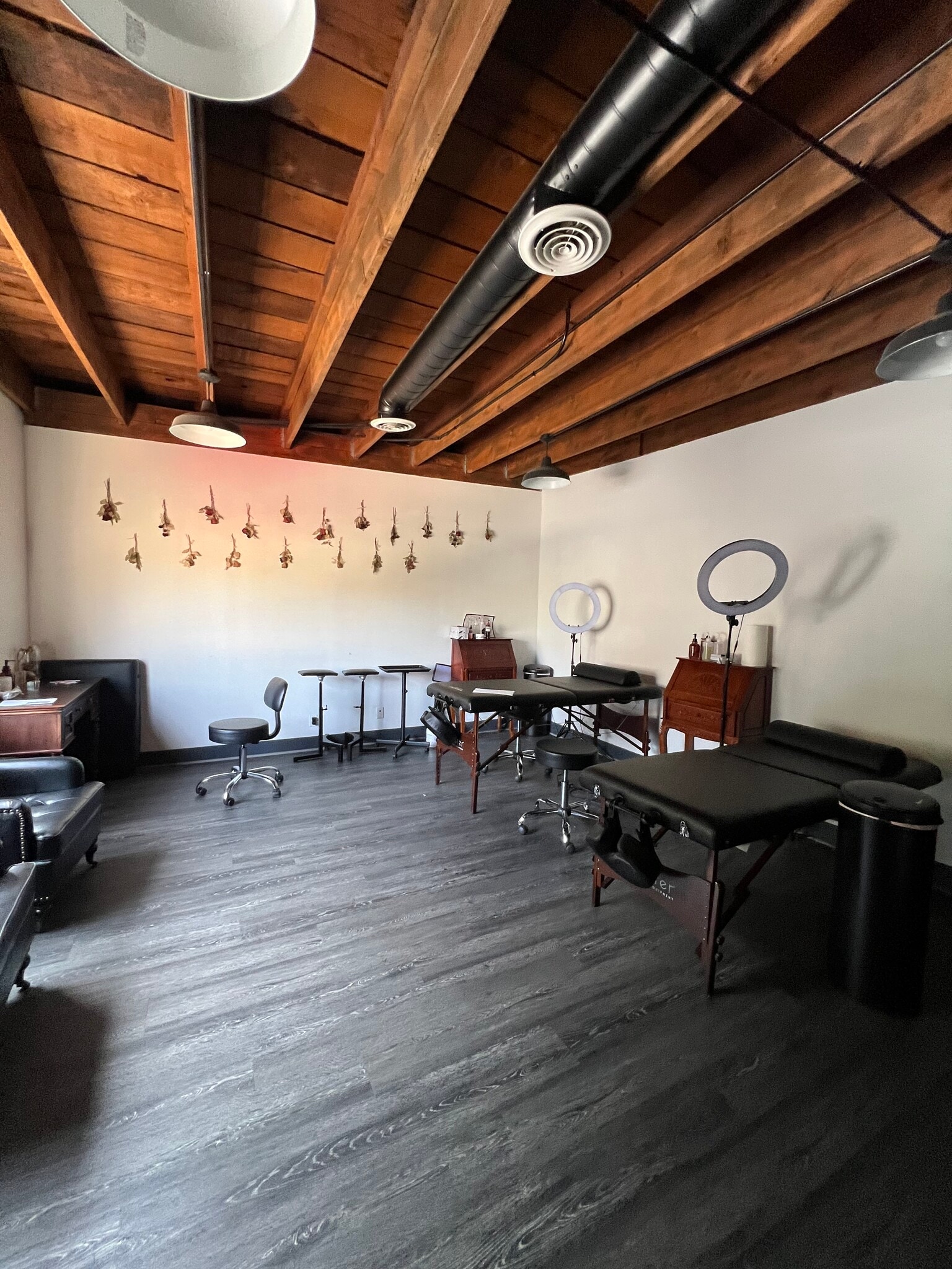 7164-7168 Melrose Ave, Los Angeles, CA à louer Photo intérieure– Image 1 sur 2